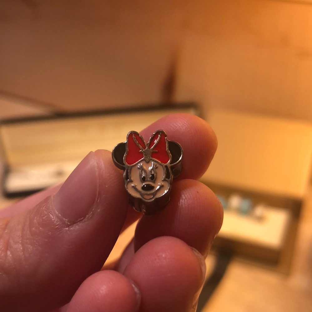 Kay Jewelers Disney’s Minnie Mouse Charmed, Memories, Charm